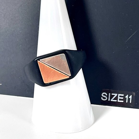 Size 11 Men's Matte Black Ring with Silver and Copper Accents G by Guess - Picture 2 of 4